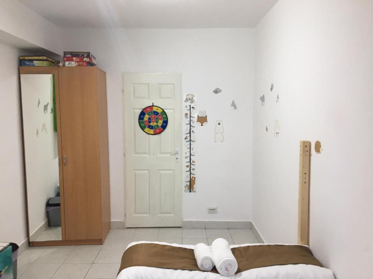 Karla Residence / Greta Residence レシツァ エクステリア 写真